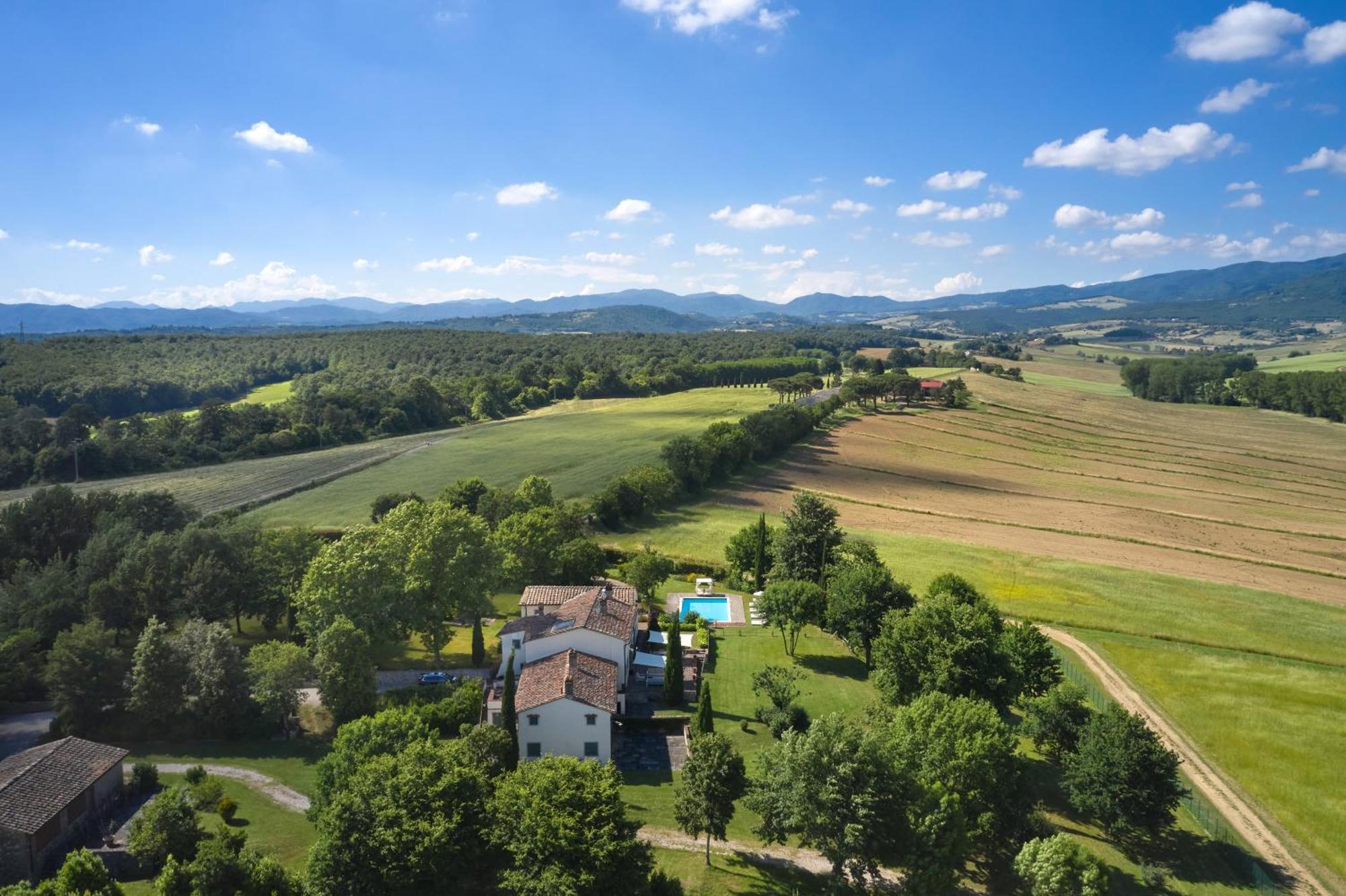 Villa Colonica Tuori At Tenuta Schifanoia San Piero a Sieve Kültér fotó